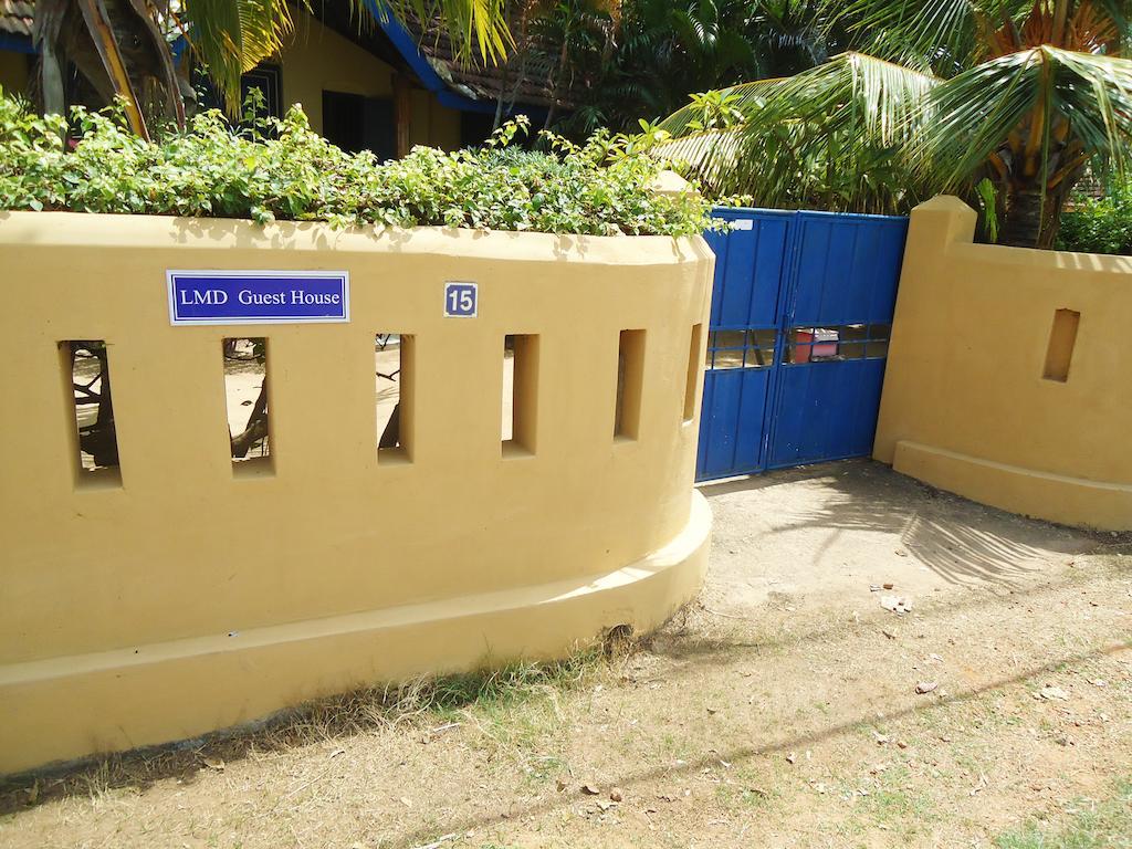 15Lmd Villa In Front Of The Lagoon Batticaloa Eksteriør billede